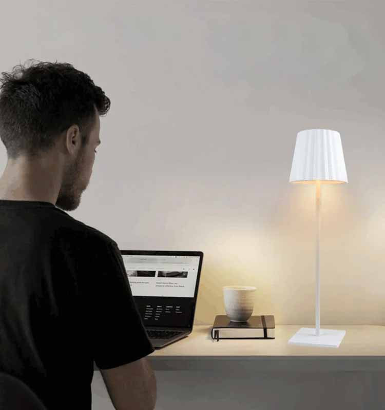 Lampara De Mesa led recargable