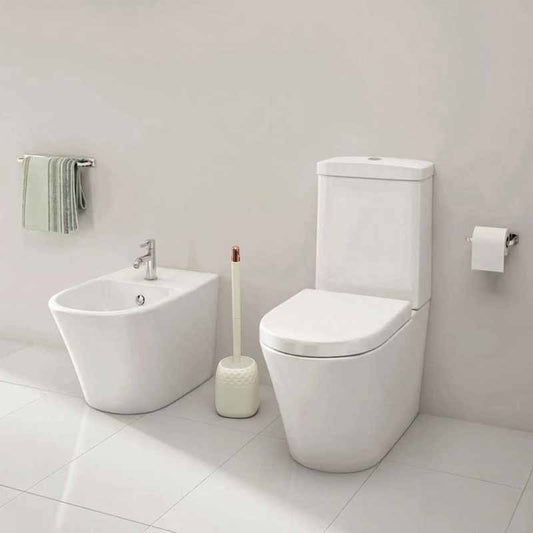 Cepillo Para Baño Cuadrado Con Tapa