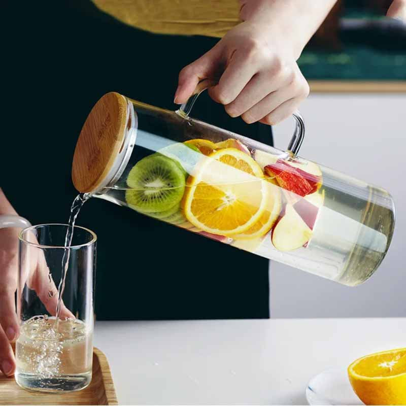Jarra vidrio borosilicato tapa bambú detalle