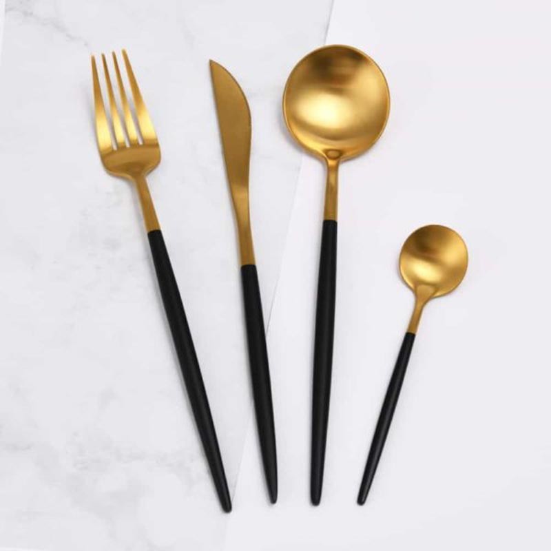 Juego de Cubiertos Dorados x24 Piezas - Mango Negro Elegante